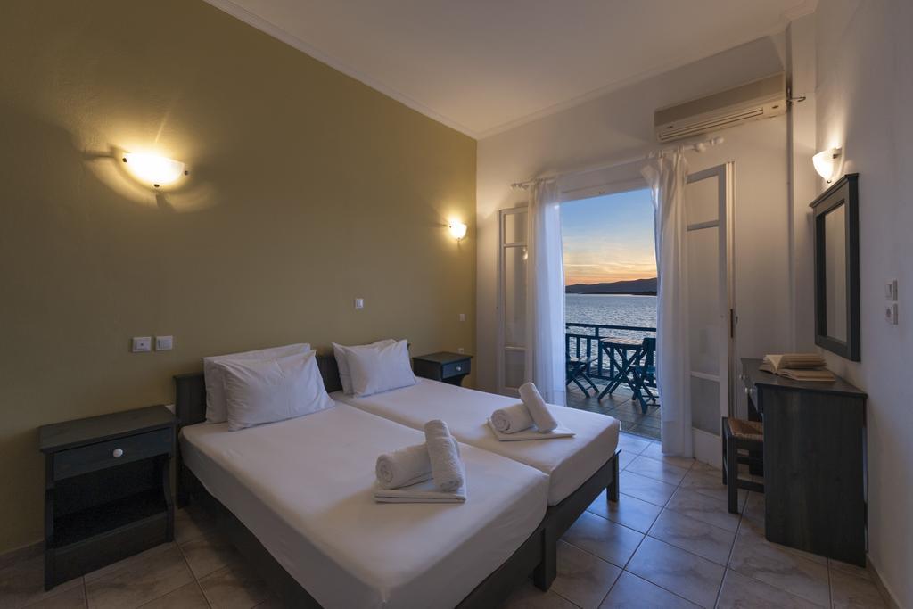 Angeliki Seaside Hotel Alikí Exteriör bild